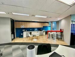 Hsbc Building (D1), Office #503853761
